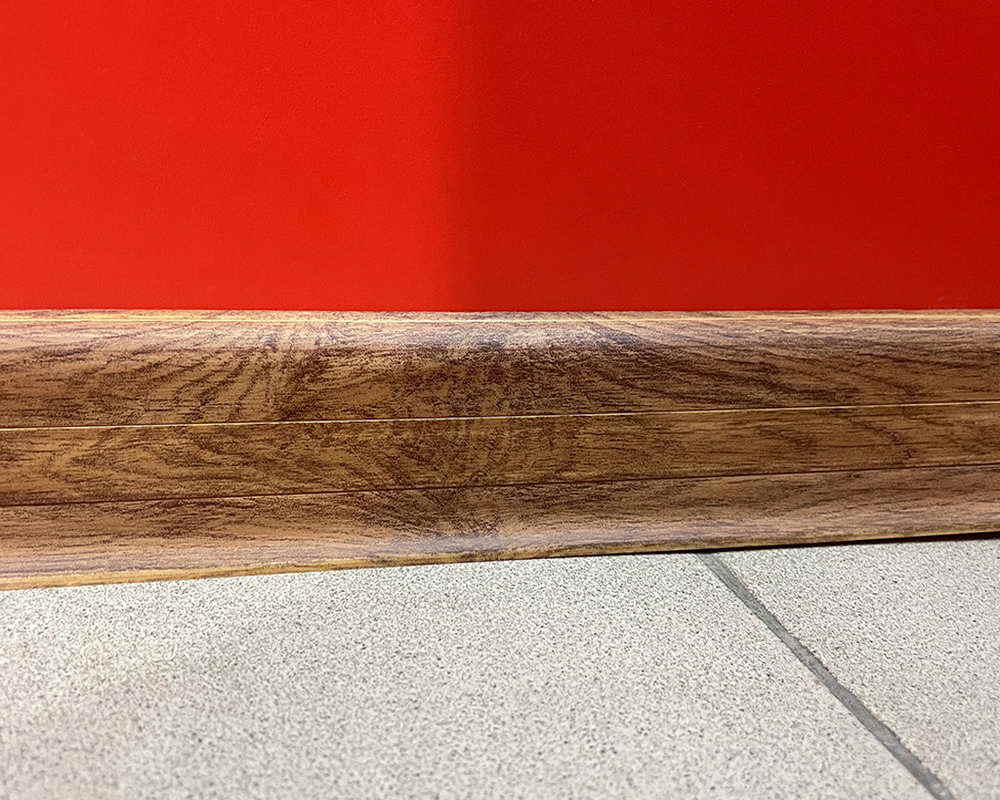 Плинтус ПВХ Волшебная палочка 58мм 2,2м 5807