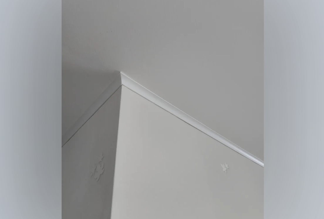 Карниз из полистирола высокой плотности HI WOOD A35 25мм х 25мм х 2,0м.