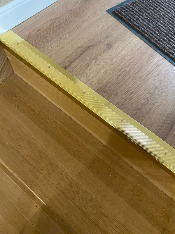 Порог угловой ПУ 02.900.089 Клен беленый