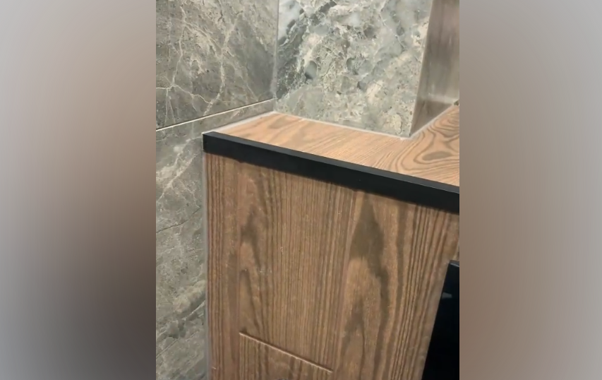 Профиль окантовочный ПУ 20НСК(304).2700.015 2,7 м Черный