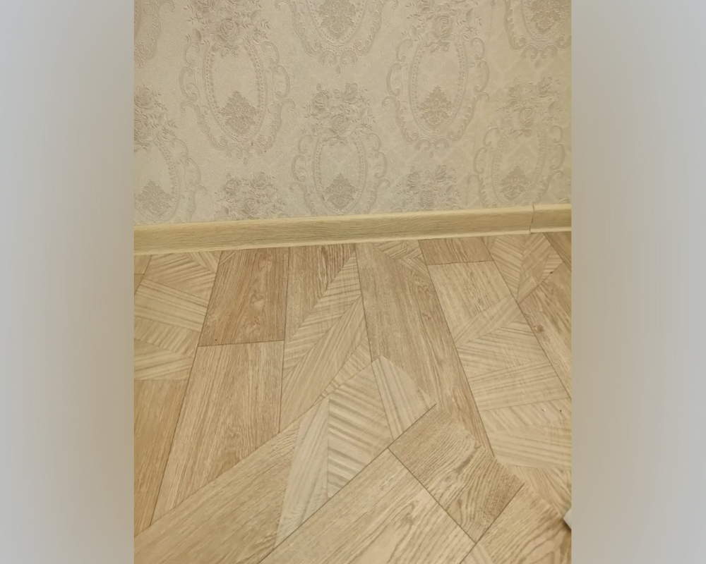 Плинтус ПВХ Волшебная палочка 70мм Home 2,2м 7018