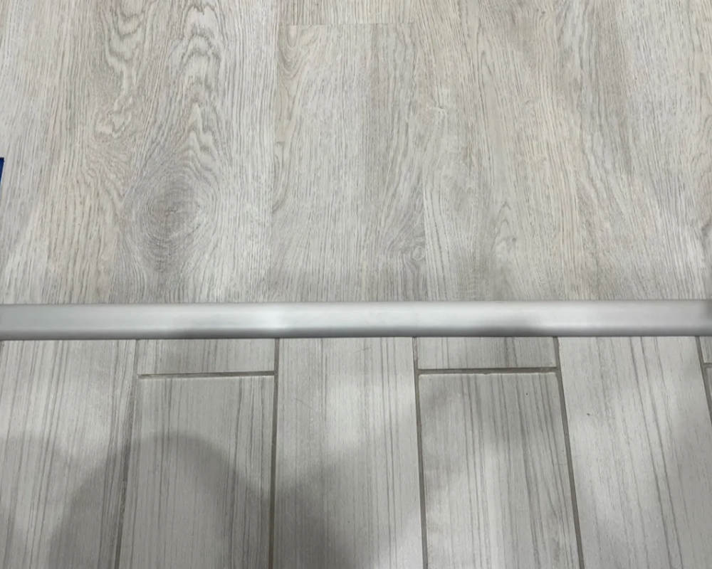 Порог одноуровневый ПС 04-3.2700.201л Серебро