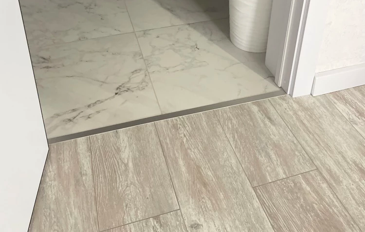 Профиль стыкоперекрывающий ПС 11НСВ(304).2700.004 2,7 м Бронза