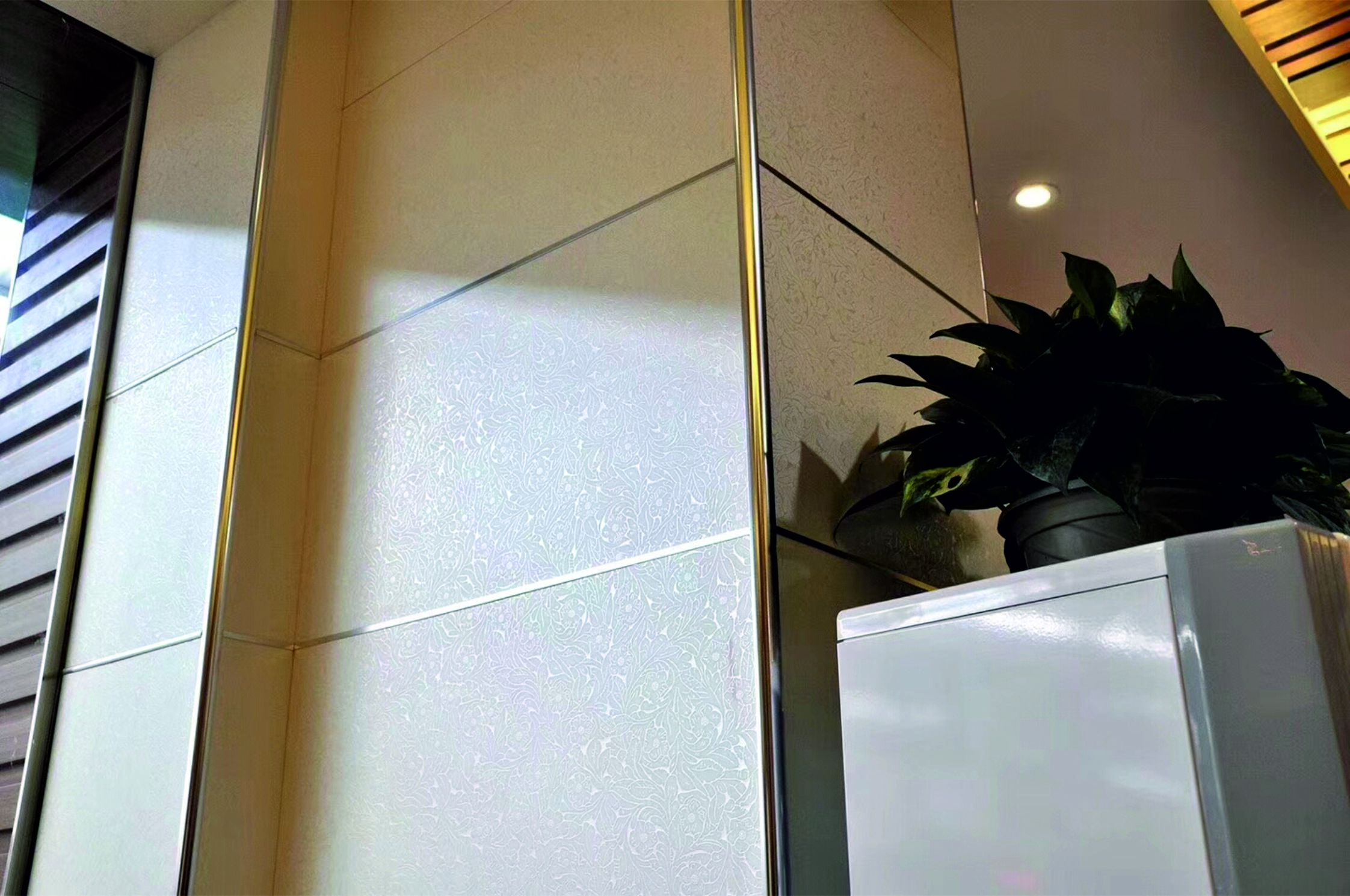 Профиль для плитки латунный PVL21 12 мм х 2,5 м Полированый