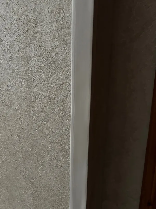 Угол ПВХ Деконика ИДЕАЛ 10*10 2,7м. 002 Светло-серый