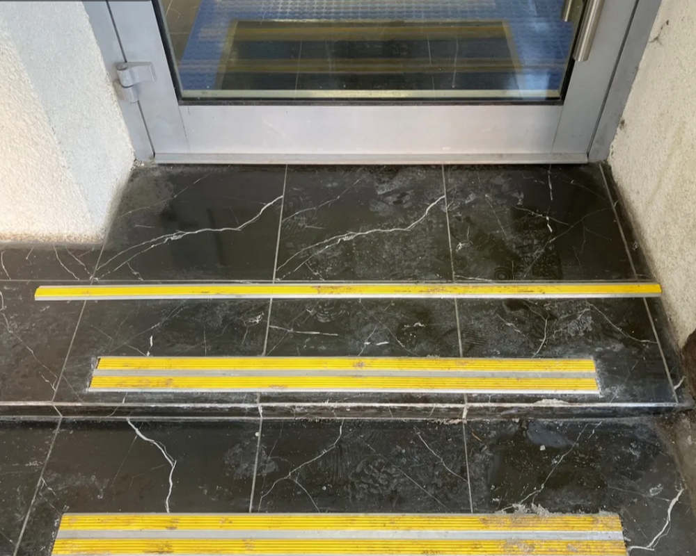 Порог одноуровневый ПС 08-1.1800.04л Бронза