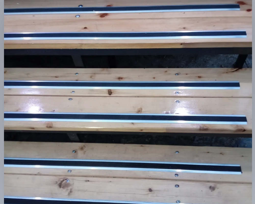 Порог одноуровневый ПС 08.2700.01лж. Серебро