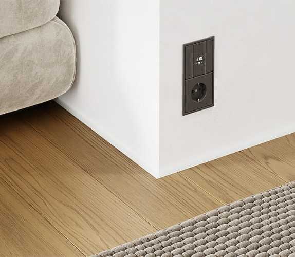 Антиплинтус Апл 01.2700.16. Белый