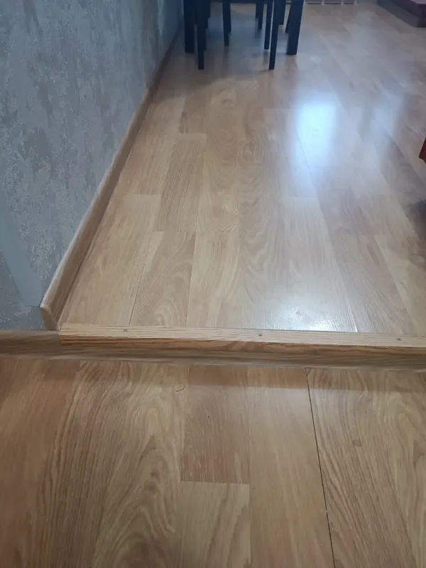 Порог угловой ПУ 05.1800.051 0,9 м Сосна жемчужная. Цена за 6 штук