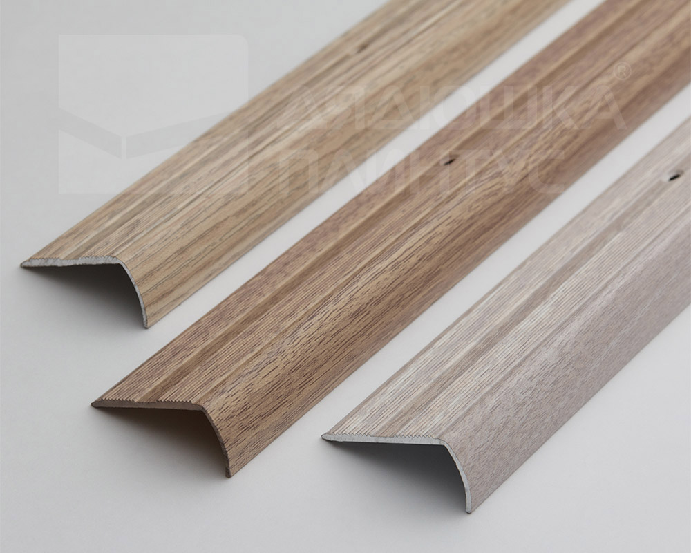 Порог угловой ПУ 06.1800.051 0,9 м Сосна жемчужная