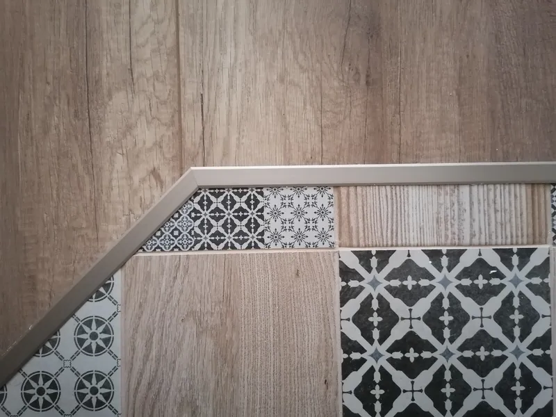 Профиль стыкоперекрывающий ПС 11НСВ(304).2700.004 2,7 м Бронза