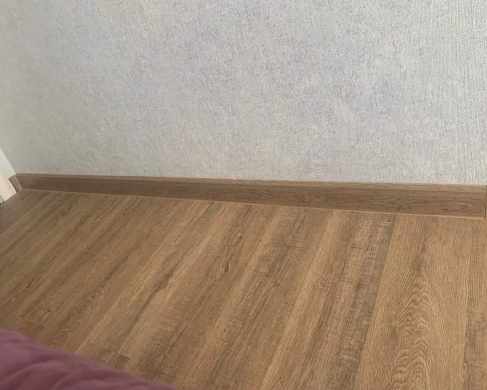 Плинтус ПВХ Волшебная палочка 70мм Home 2,2м 7025