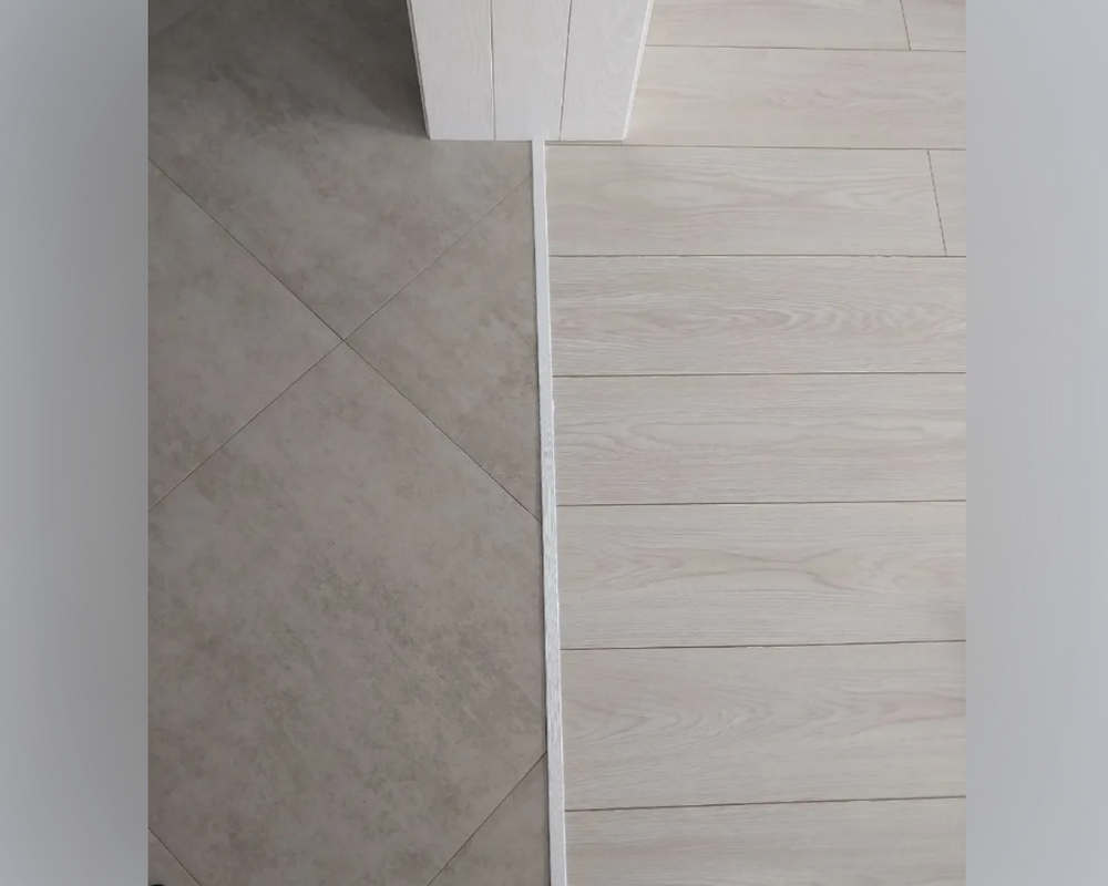 Порог одноуровневый ПС 11.2700.252 2,7 м Ель дымчатая