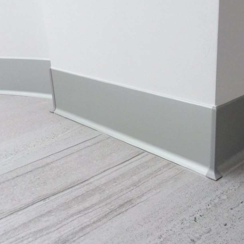 Алюминиевый плинтус AKBD60-MS 2,5м Серебро матовое