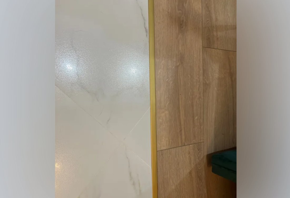 PVS91-04 Профиль Т-образный нержавеющая сталь Золото браш 20мм х 2.7м