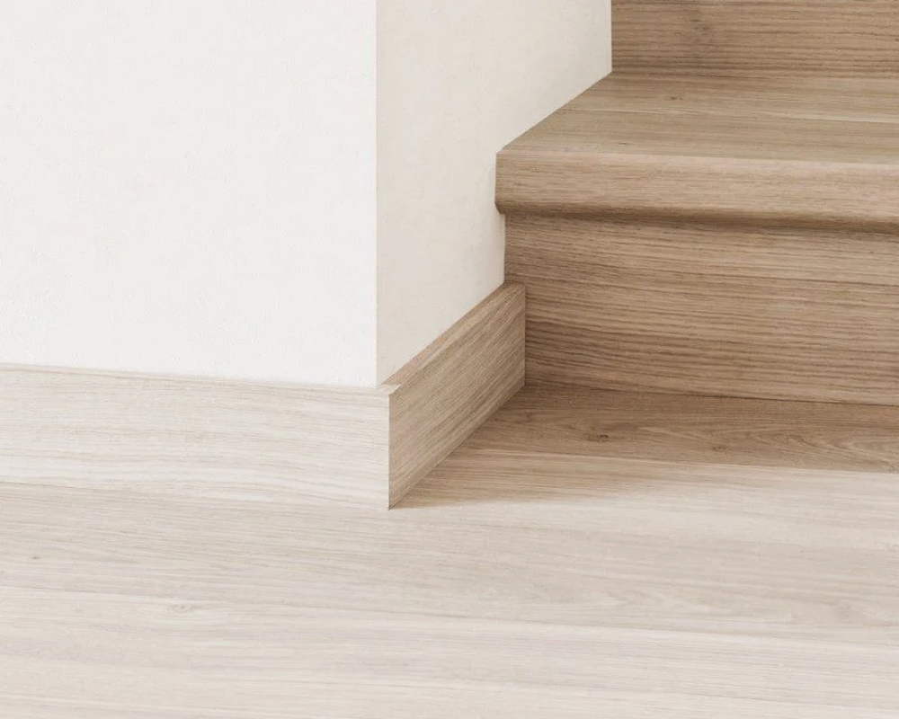 Плинтус напольный Salag Alpha 80 Уникальный Дуб 2,4м