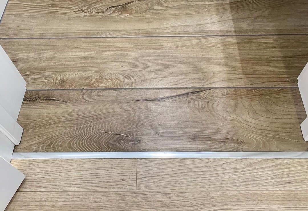 Профиль Т-образный Волшебная палочка MSPS 11.2700.042L Шампань люкс