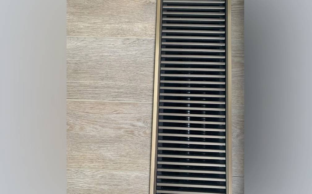 PVL73-05 Угол латунь Антик медь светлая 15х15мм 2.7м