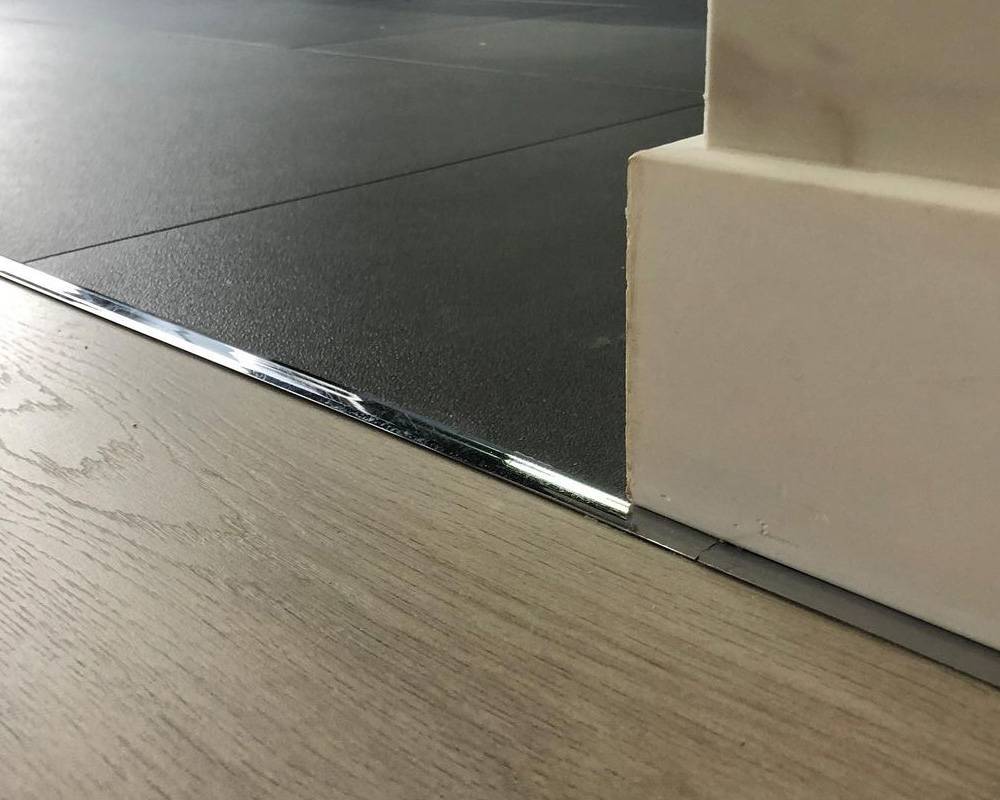 PVS91-03 Профиль Т-образный нержавеющая сталь Зеркальный 20мм х 2.7м