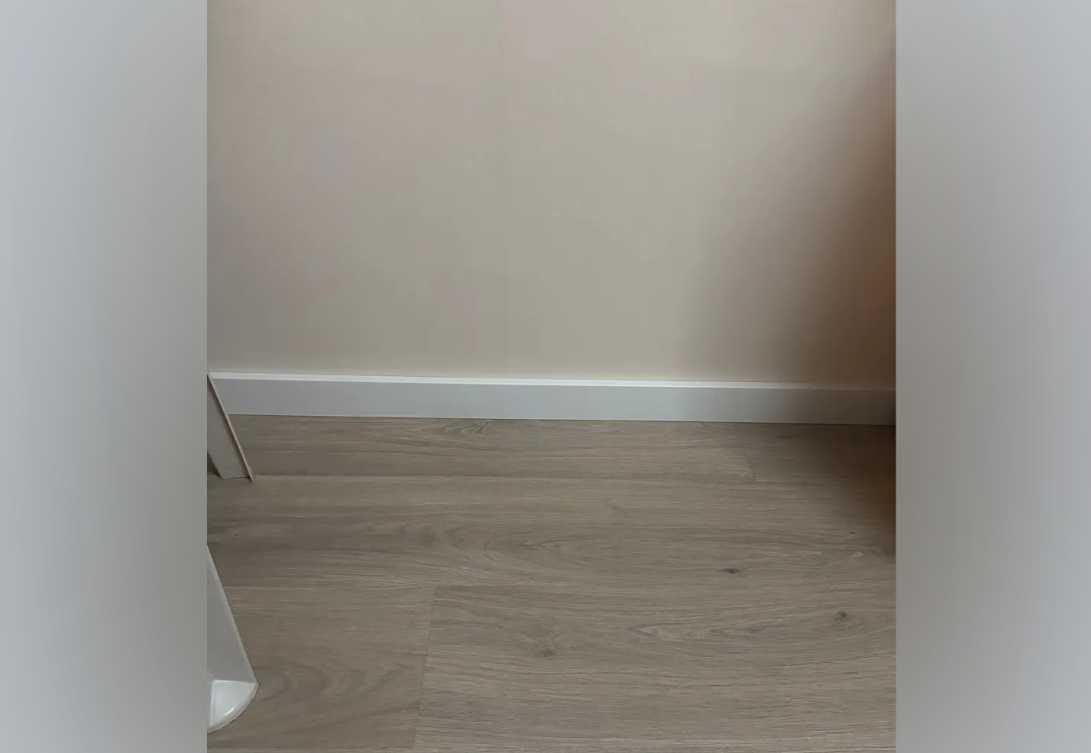 Плинтус МДФ Лука Пл 80МДФ.2700. 24116 Белый