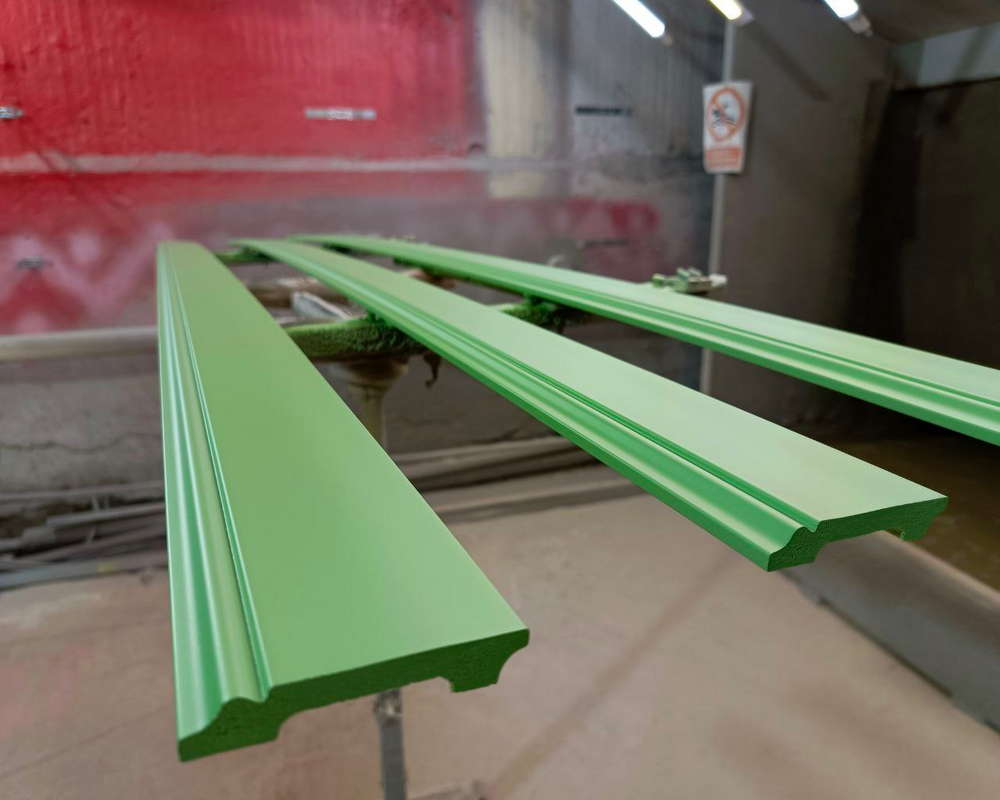 Плинтус NMC FO1 Wallstyl 120*15*2000. Окраска включена в стоимость