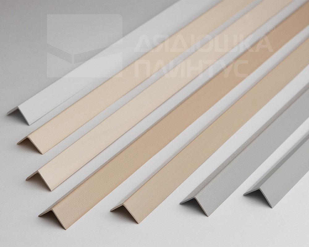 Угол ПВХ Деконика ИДЕАЛ 10*10 2,7м. 002 Светло-серый