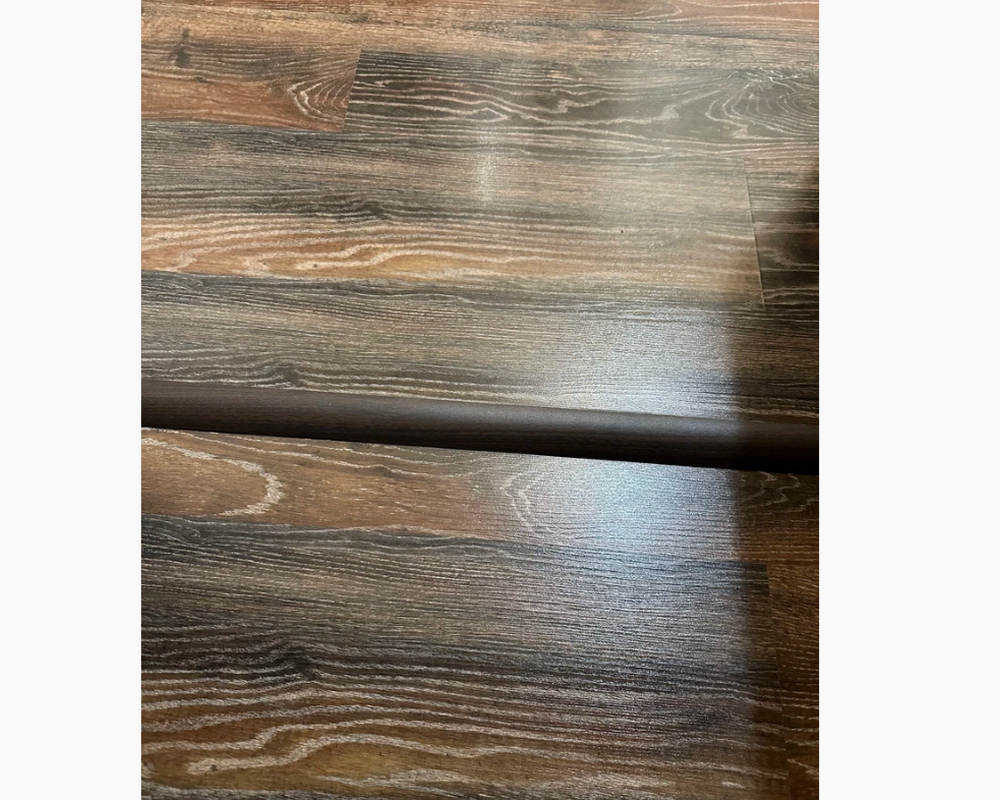 Порог разноуровневый ЛР 06.2700.4091 Дуб темный