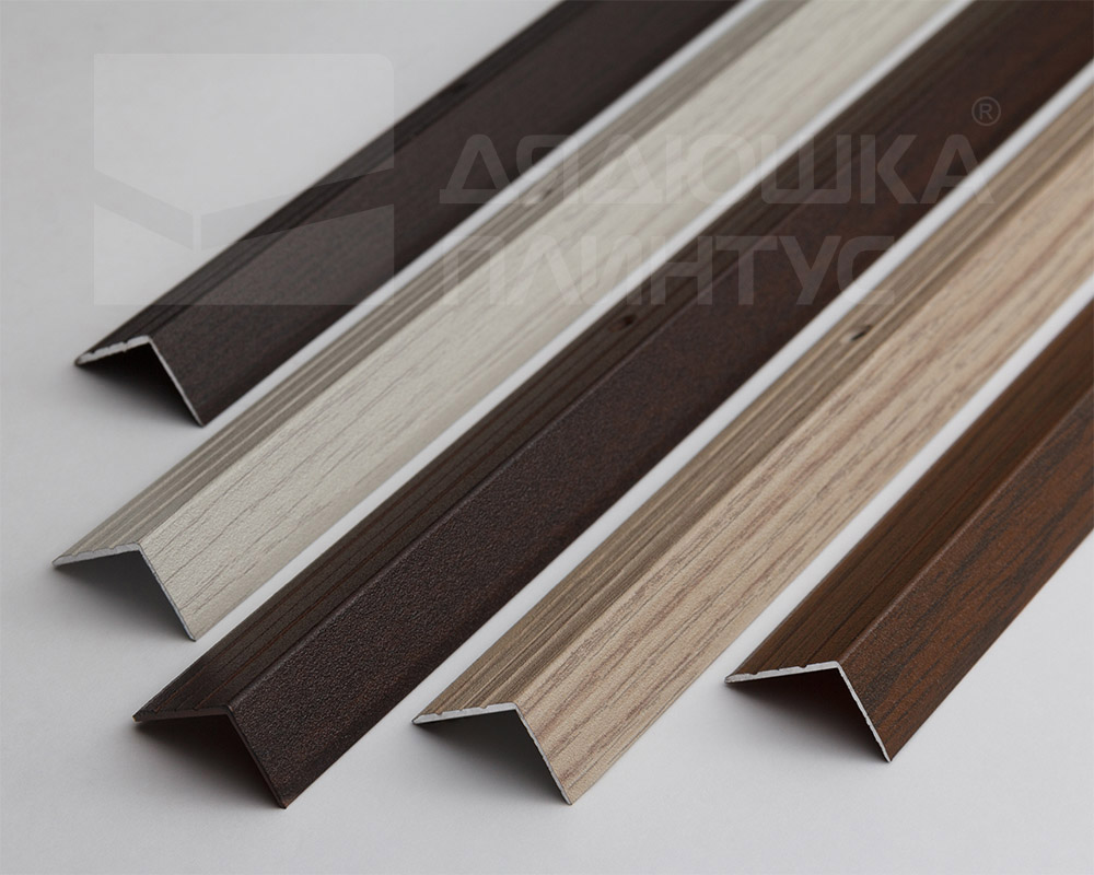 Порог угловой ПУ 03.2700.261 Дуб мокко