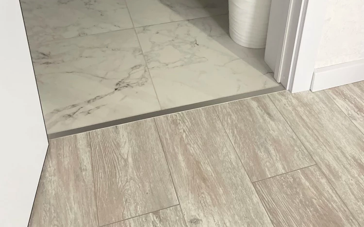 Профиль стыкоперекрывающий ПС 11НСК(304).2700.004 2,7 м Бронза