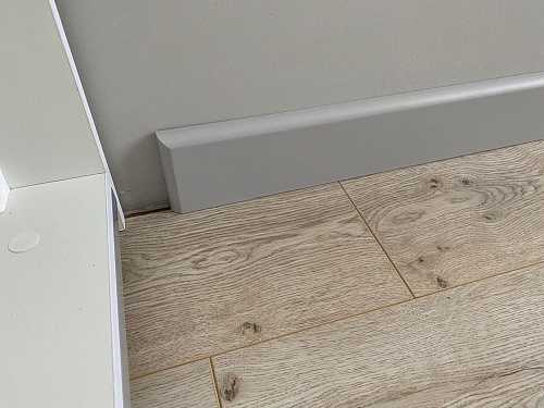 Плинтус МДФ Волшебная палочка. Гарден .143 Веллюто Ферро