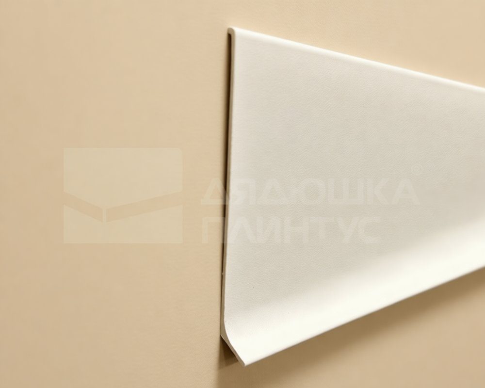 Алюминиевый плинтус AKBD100-SW 2,5м Муар белый