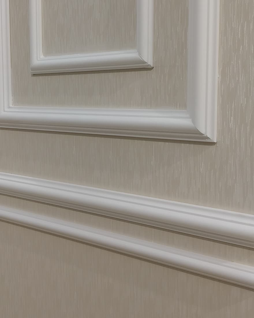 Молдинг Волшебная палочка MSST 107 38*18*2000мм Белый под покраску