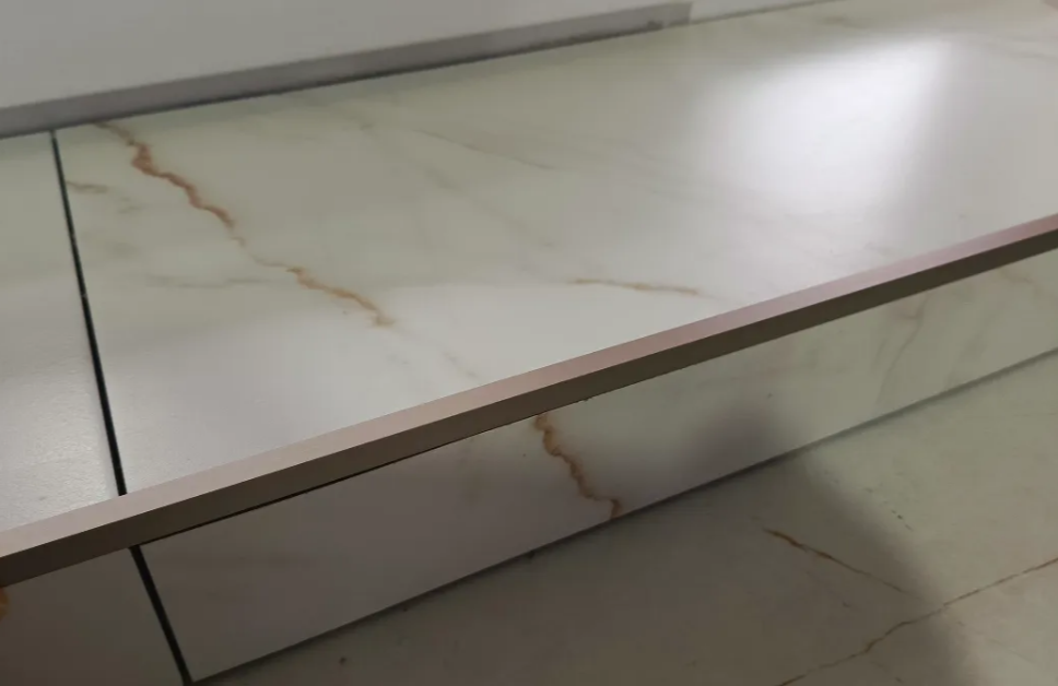 Профиль окантовочный ПУ 30НСВ(304).2700.004 2,7 м Бронза