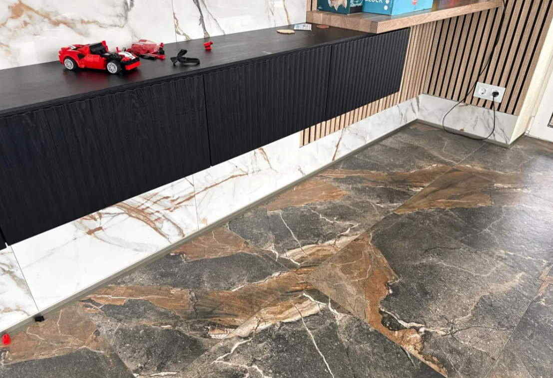 УВО 18-27.2700.R128 20*20 Дуб престиж