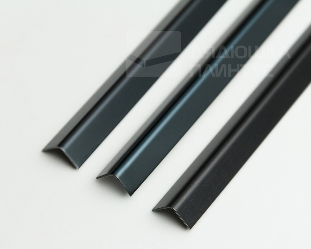 Профиль окантовочный ПУ 10НСМ(304).2700.002 2,7 м Золото