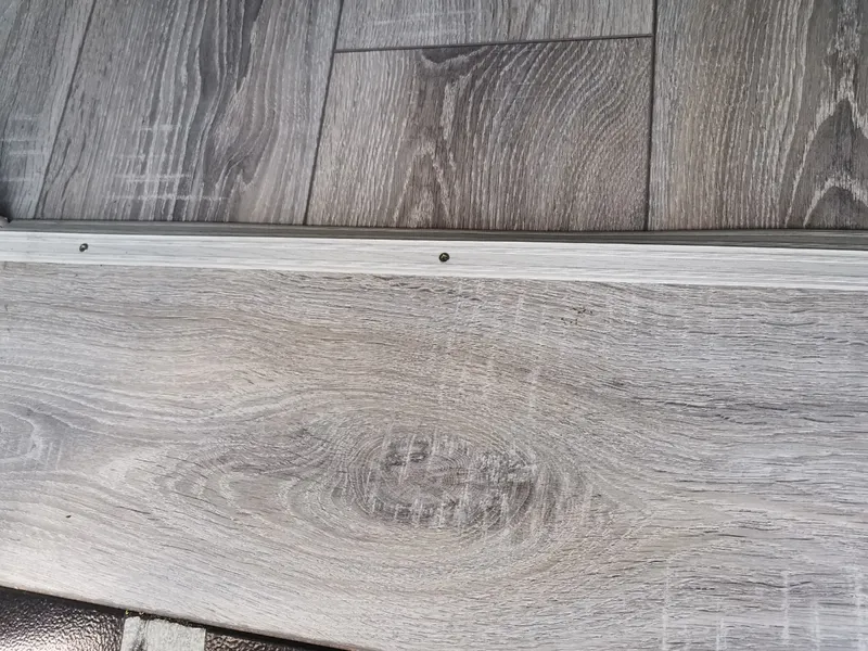 Порог угловой ПУ 03.2700.261 Дуб мокко