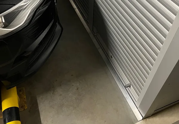 Уголок разнополочный 50*30 мм Уп 16.2000.504л Бронза. Цена за 5 штук.