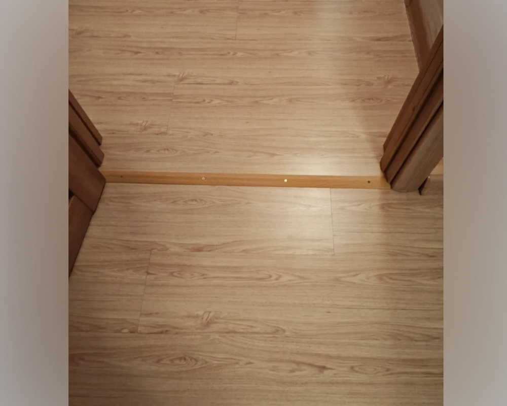 Порог одноуровневый ПС 04.2700.282 Дуб светлый