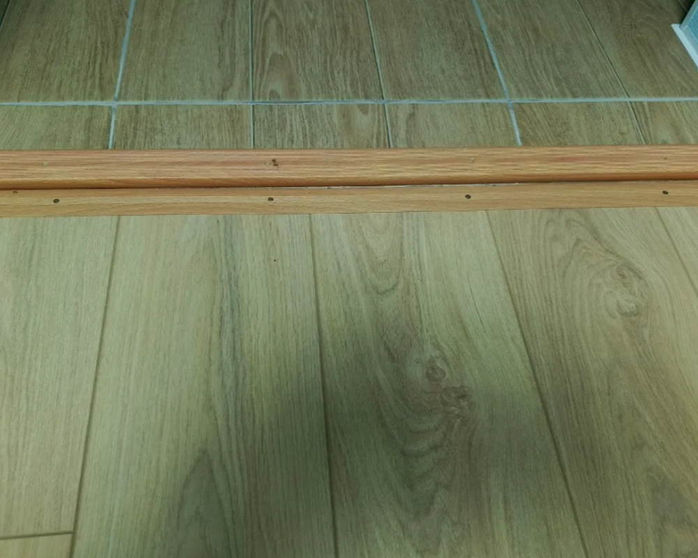 Порог одноуровневый ПС 03.2700.282 Дуб светлый