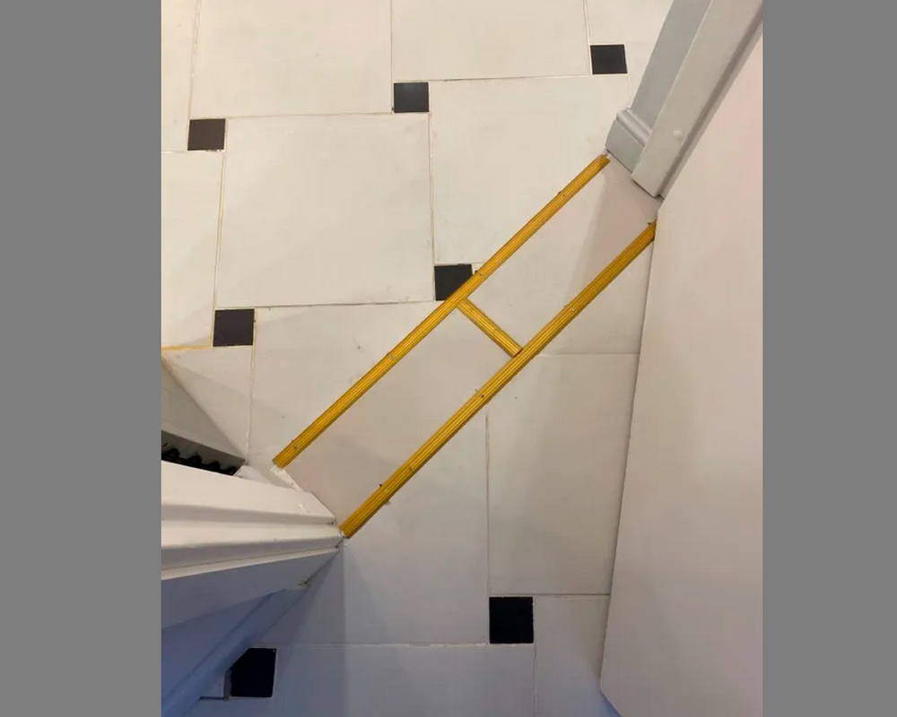 Порог одноуровневый ПС 01.2700.202л Золото