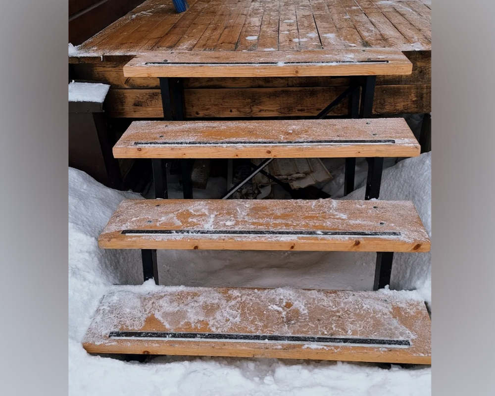 Порог одноуровневый ПС 08-1.1800.001ч Без покрытия