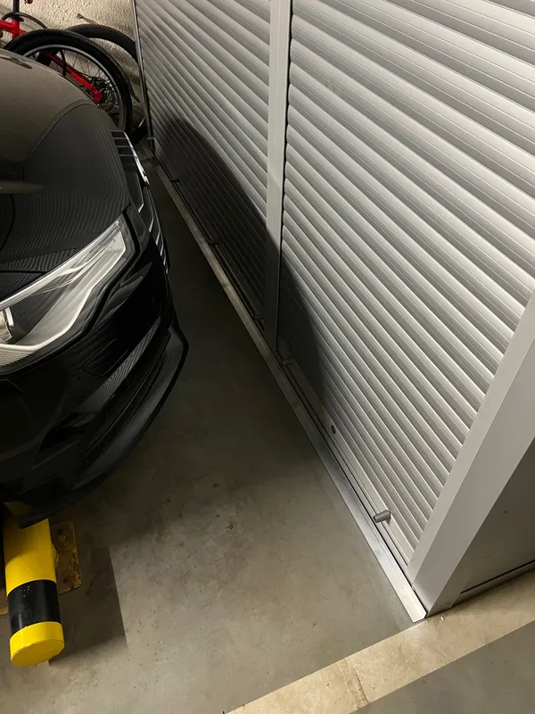 Уголок равнополочный 50х50 мм Уп 17.2000.501л Серебро