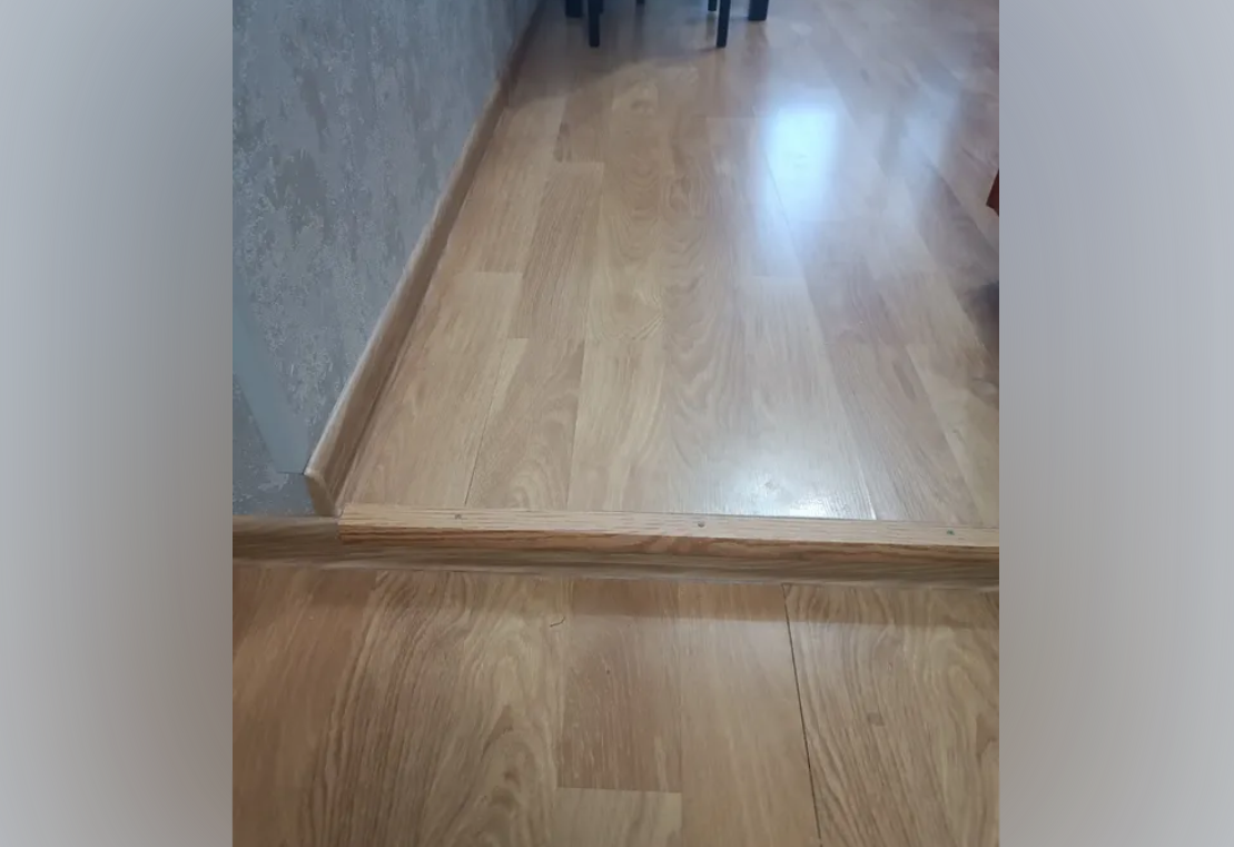 Порог угловой ПУ 05.1800.058 0,9 м Бетон сильвер. Цена за 6 штук